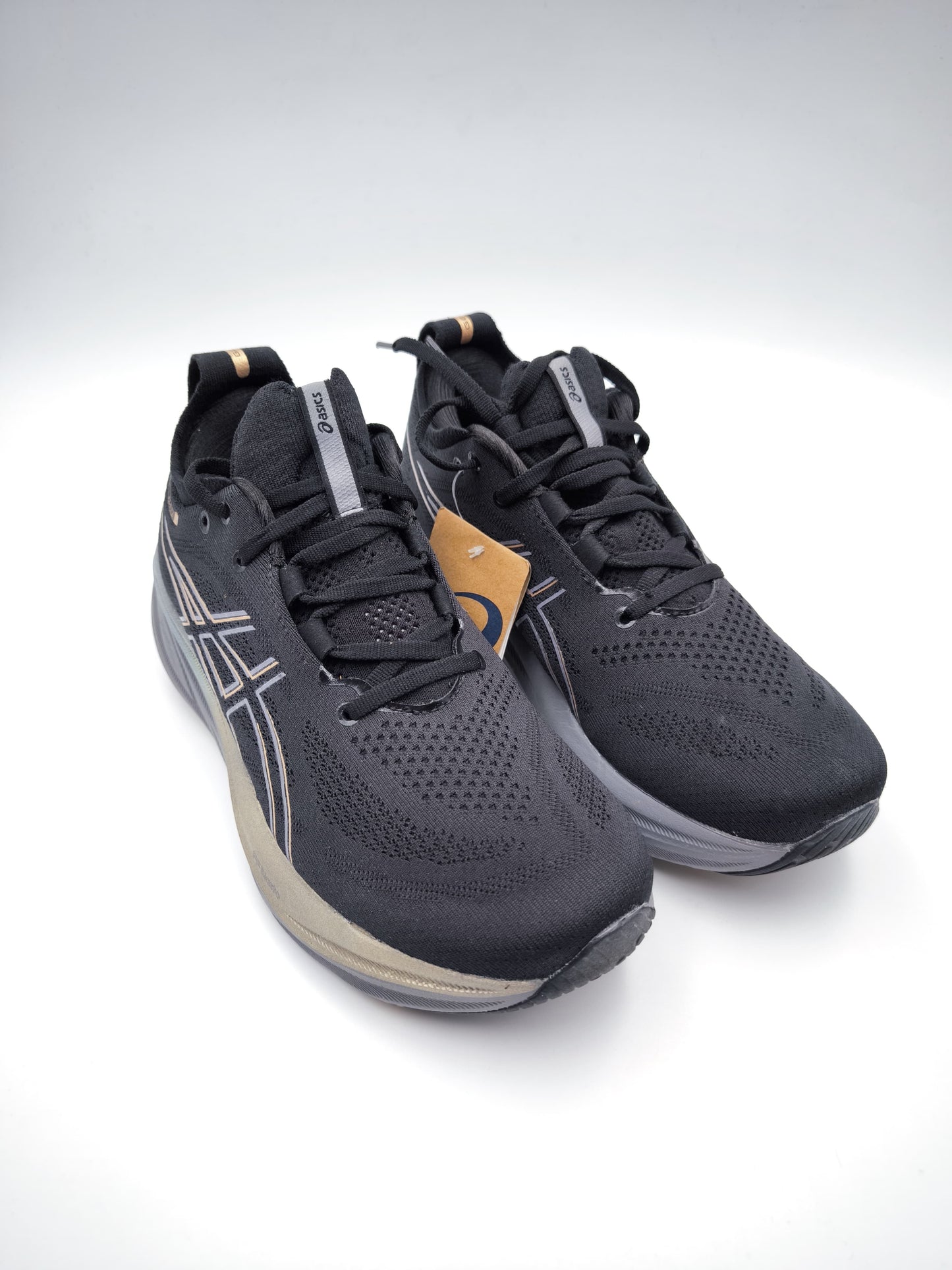 Gel Nimbus 26 (Black Gold)