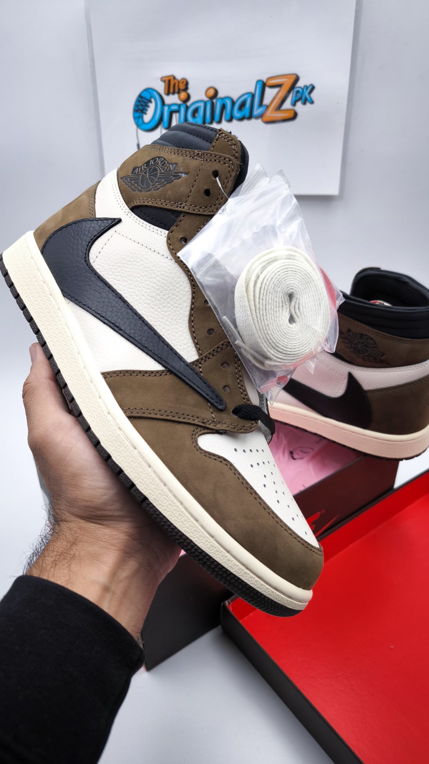 AJ 1 X Travis Scott